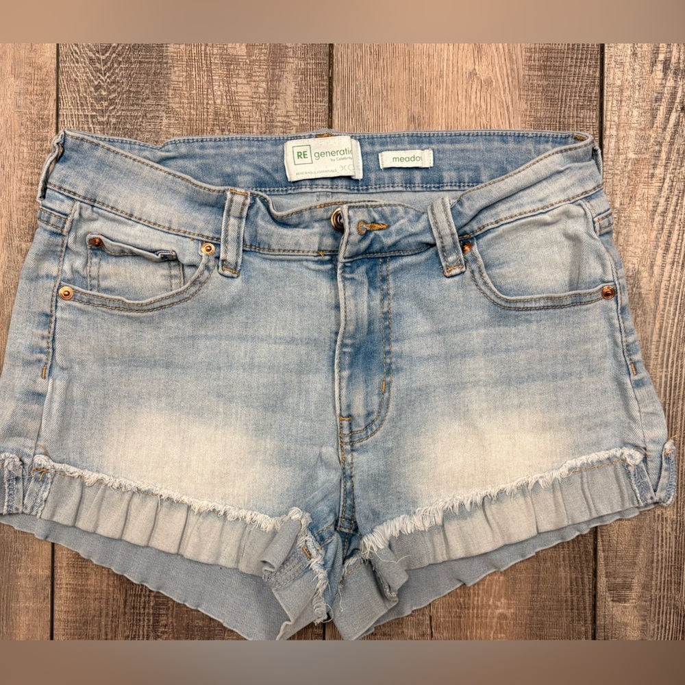 Re/Generation meado  Light Wash Denim Shorts with Frayed Hem